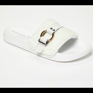 J/Slides Buckle Up Slides